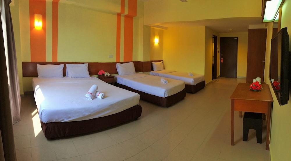 Sun Inns Hotel Sitiawan Exterior foto